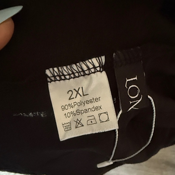 Elegant Women's Cardigan - Black - Picture 3 of 3